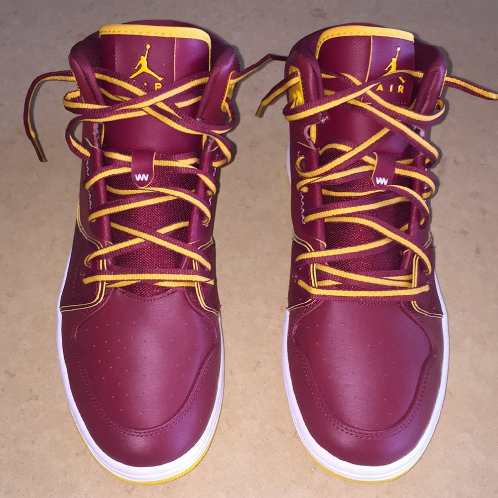 Brand new w/o box-never worn air jordan men’s